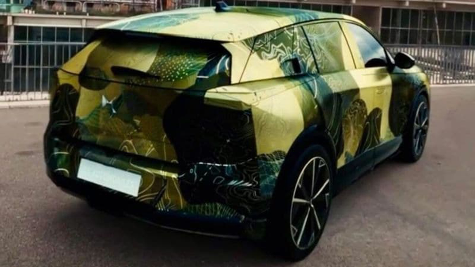 Το επερχόμενο DS Νο7 θα είναι το αυτοκίνητο που θα αντικαταστήσει το σημερινό DS 7. 